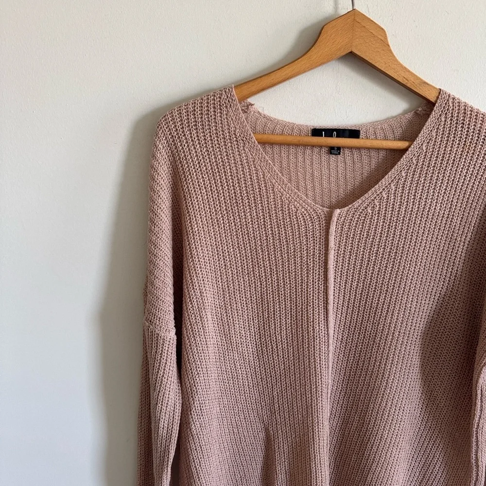 Lulus tan Open Knit Oversized V-Neck Sweater size Small